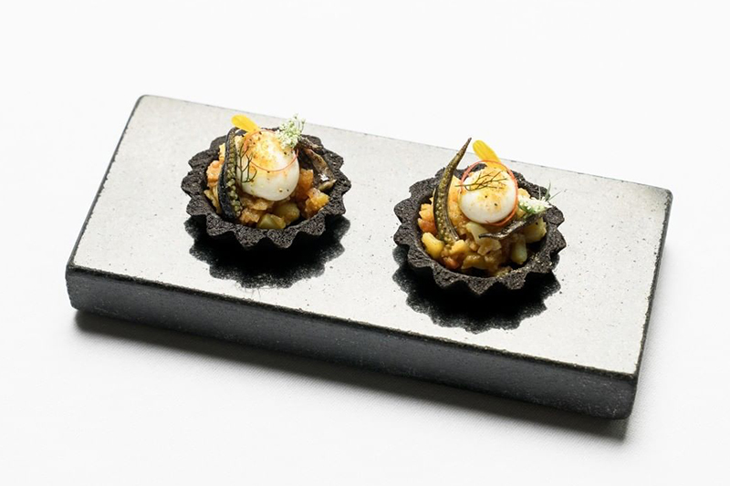 Dine & Wine Bali Best Restaurants & Culinary Guide Bali Fine Dining Apéritif Restaurant Ubud Chef Nic Vanderbeeken Squid Tarler Dine & Wine Bali Best Restaurants & Culinary Guide Bali Fine Dining Apéritif Restaurant Ubud Chef Nic Vanderbeeken Squid Tarler