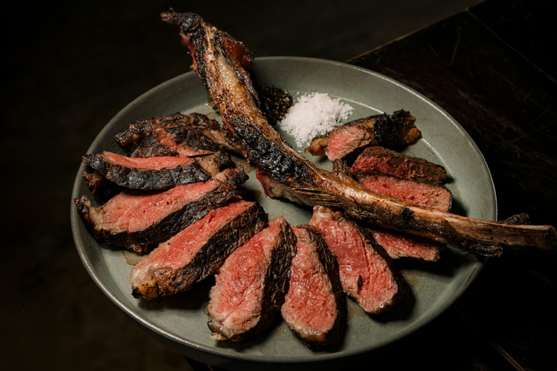 Tomahawk Steak The Grumpy Butcher Grill Smokehouse Bali